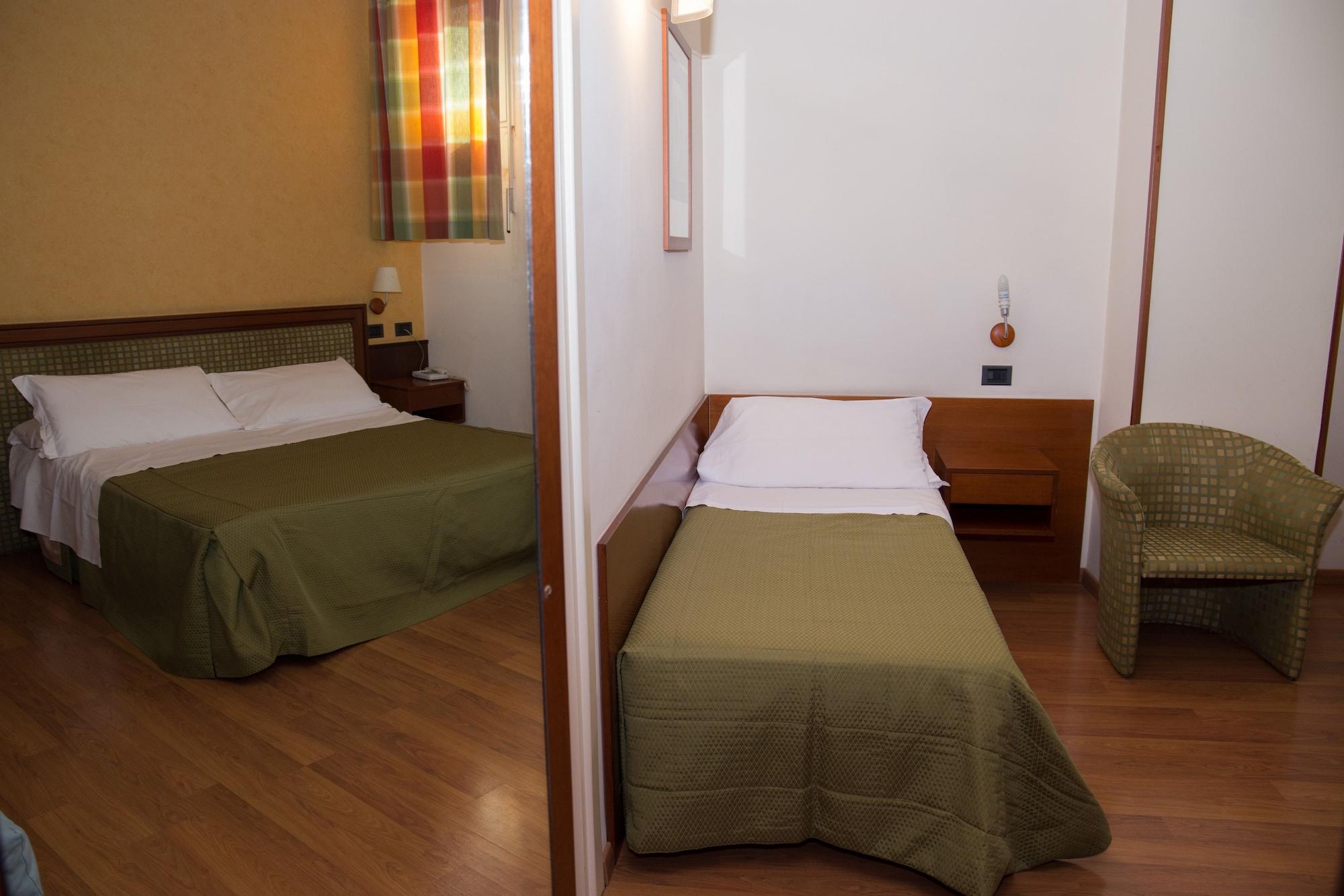 Hotel Montreal Ragusa Dış mekan fotoğraf
