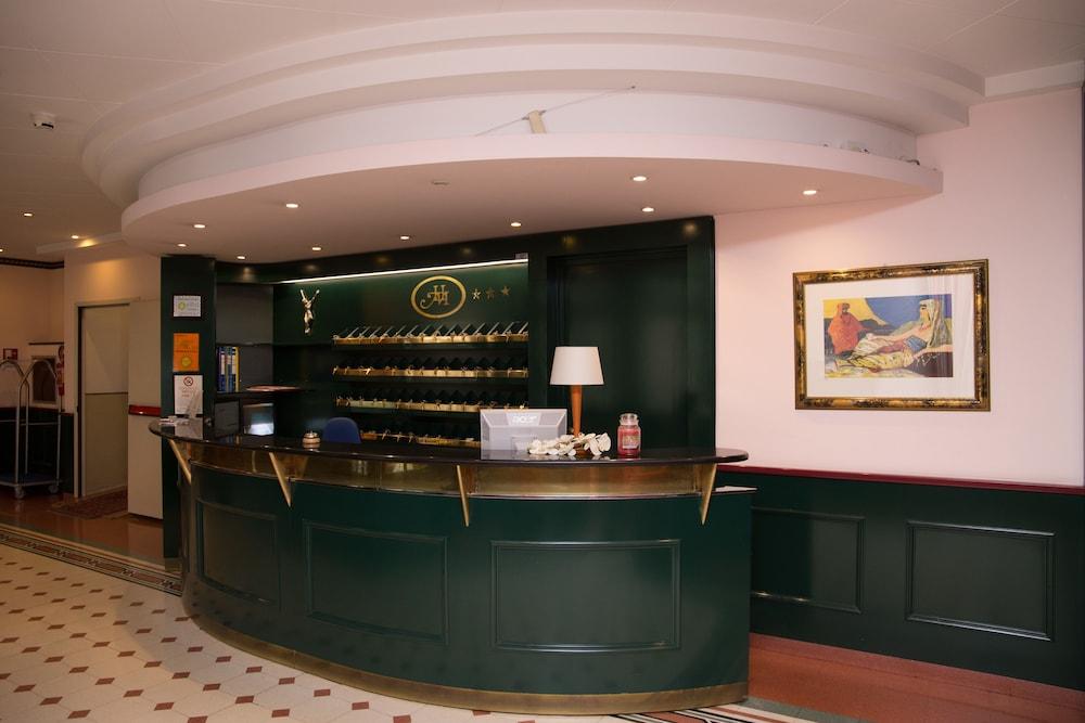 Hotel Montreal Ragusa Dış mekan fotoğraf